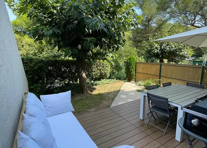 شقة Duplex T3 Avec Jardin, Bord De Et Parking